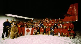 2001 winter-overs - click to enlarge